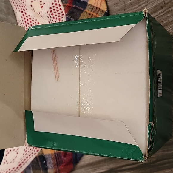 House of Lloyd Wreck the Halls Music Box - Picture 6 of 8